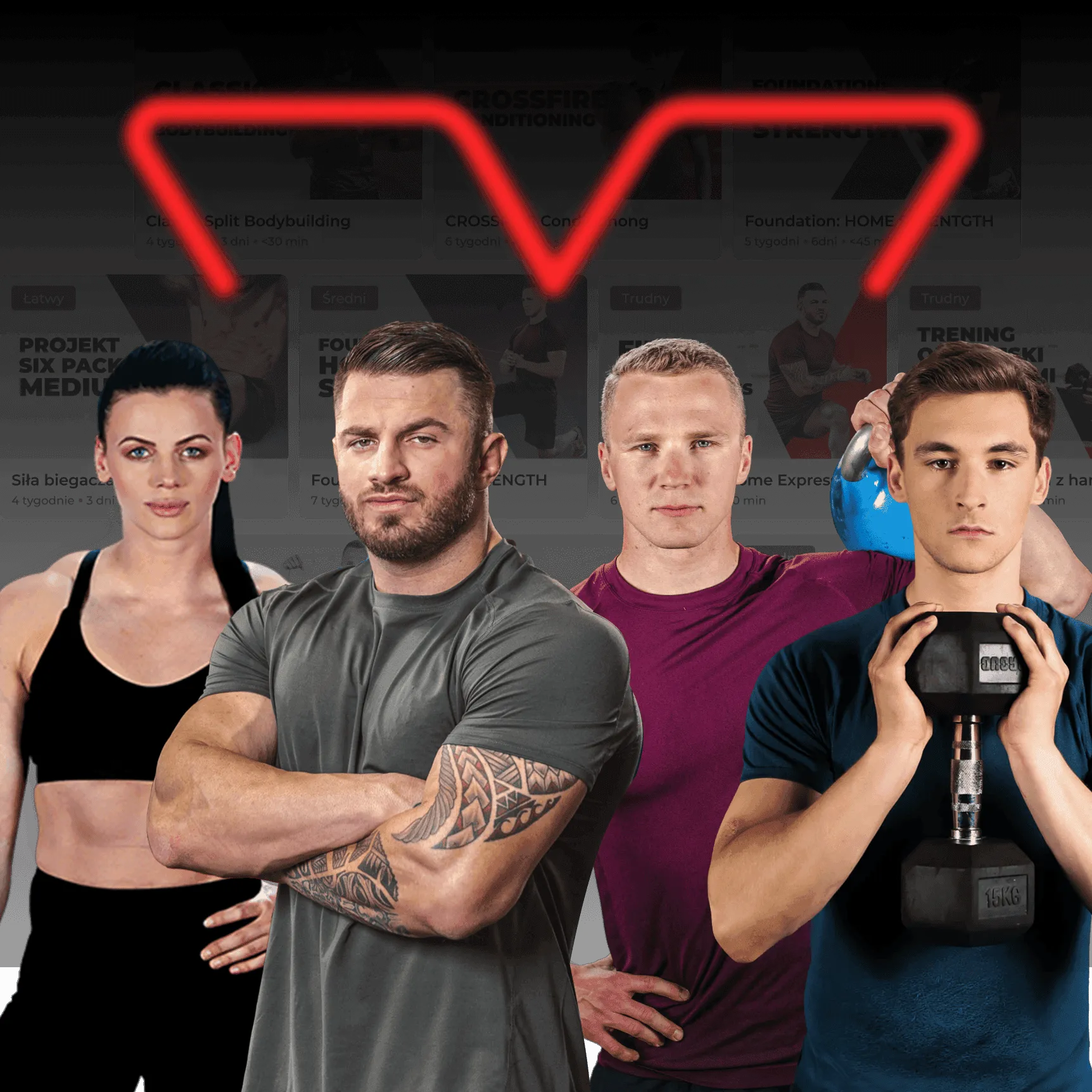 Czwórka trenerów MAXX Nation z miniaturami planów treningowych — Dobrusia, Marcin, Erko, Aleksander
